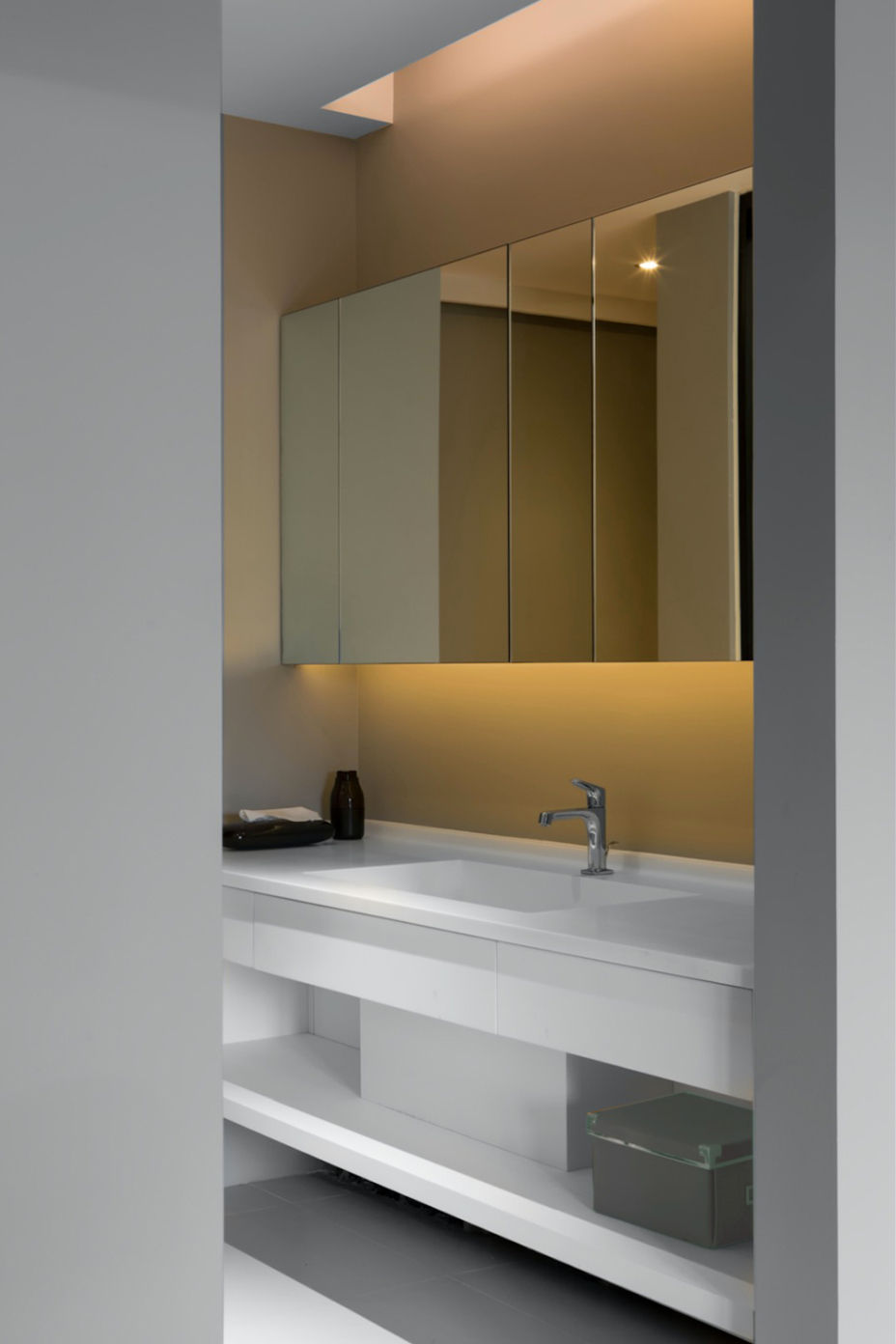 现代简约风格室内家装案例效果图-卫生间
